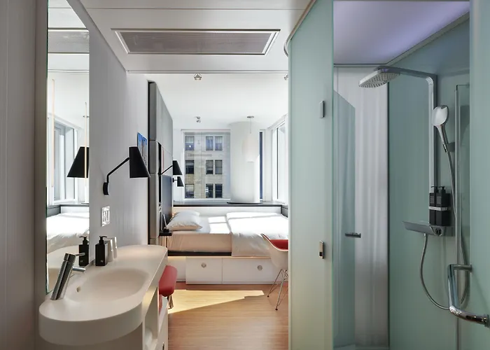 Citizenm Downtown Hotel 4*