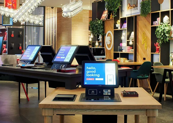 Citizenm Downtown 4*