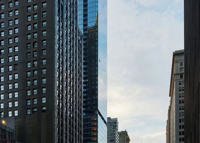 Citizenm Downtown 4*