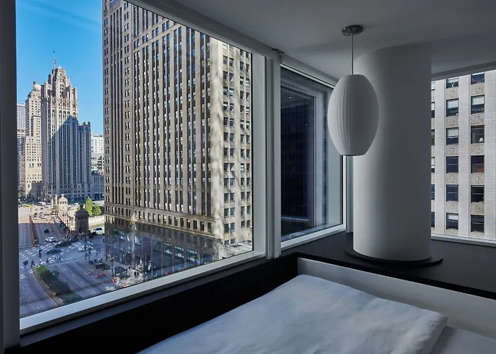 Hotel Citizenm Downtown 4*